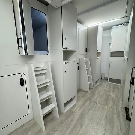 Komo Pods